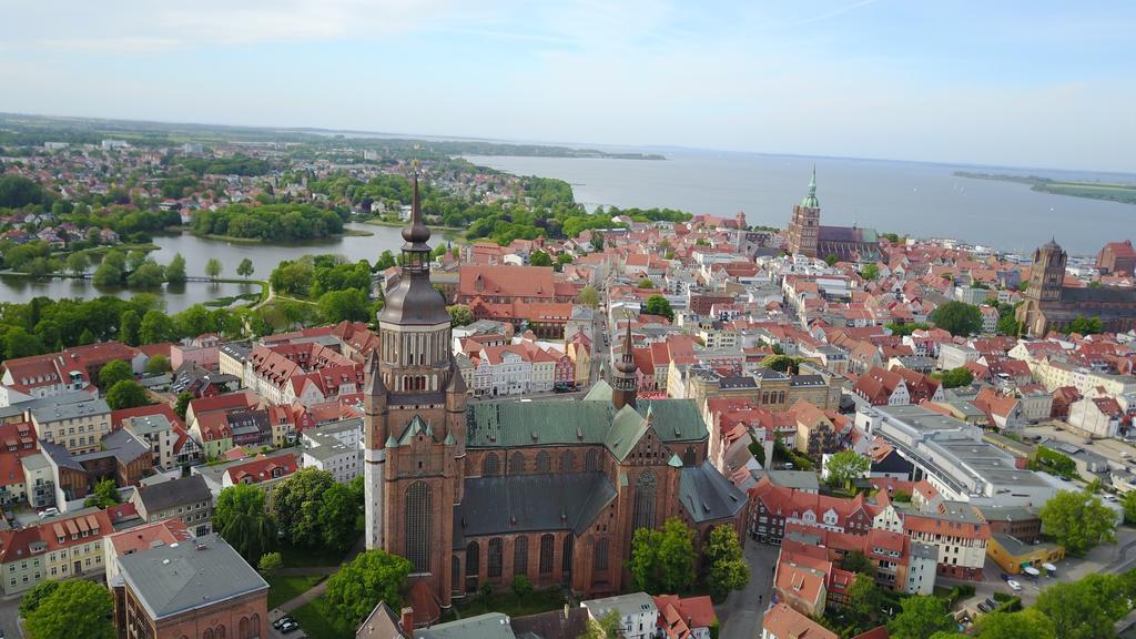 Hotel Kurhaus Devin Stralsund Exterior foto